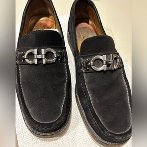 Men’s black suede vintage ferragamo shoes, loafer style sz 11